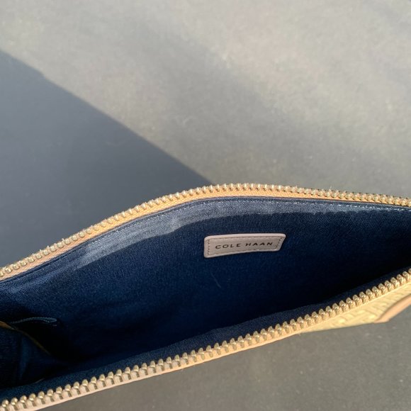 Cole Hann Clutch, New without Tags - Picture 5 of 6